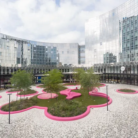 Hotel Park By Radisson West