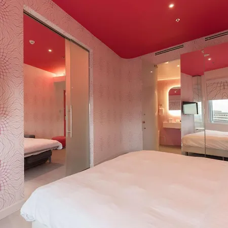 Park By Radisson City West