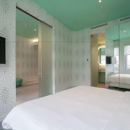 Отель Park By Radisson West 4*