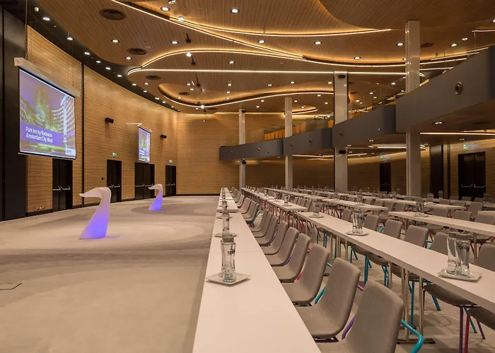 Park By Radisson West